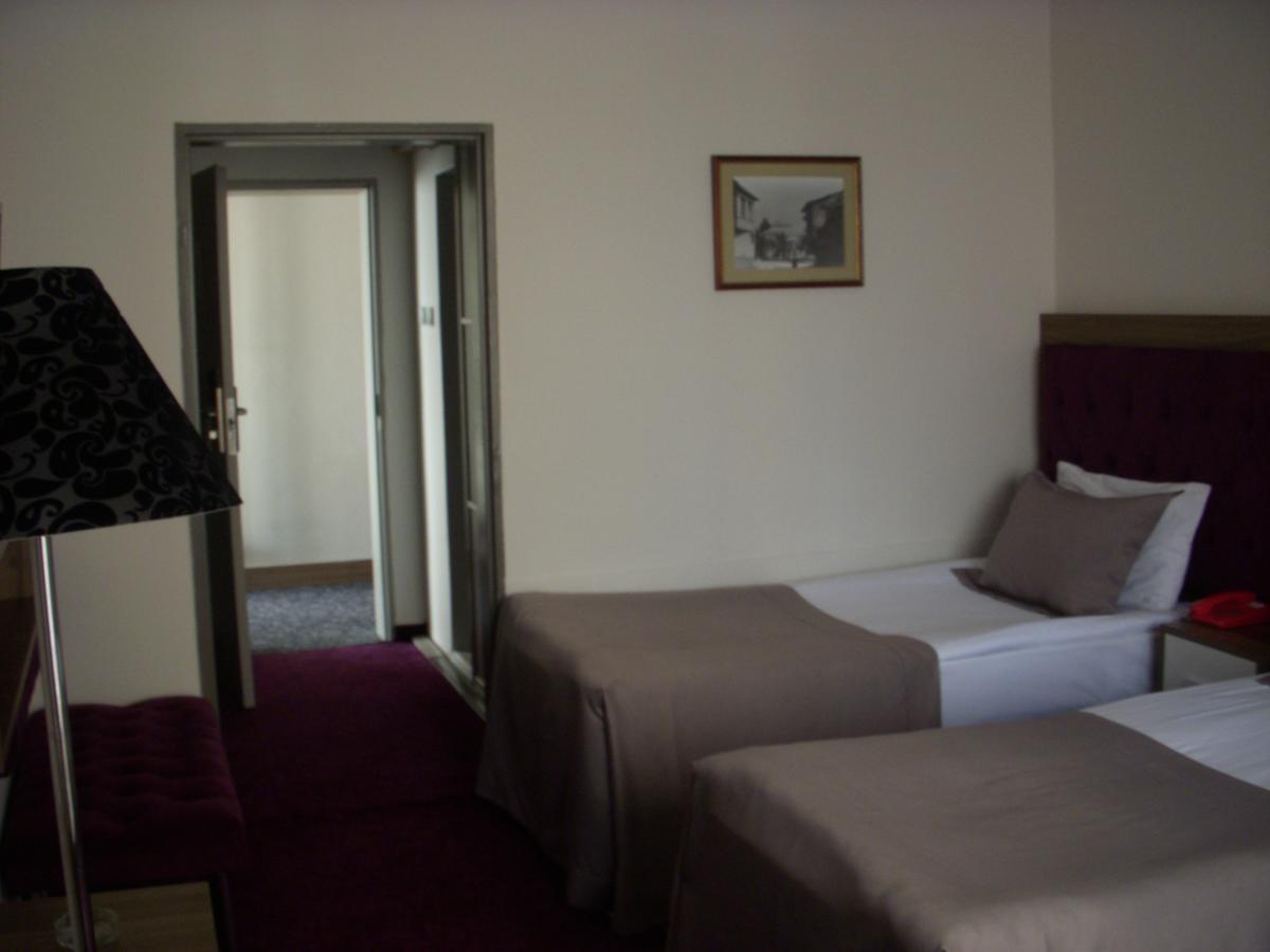 Hande Hotel Mustafakemalpasa Bagian luar foto