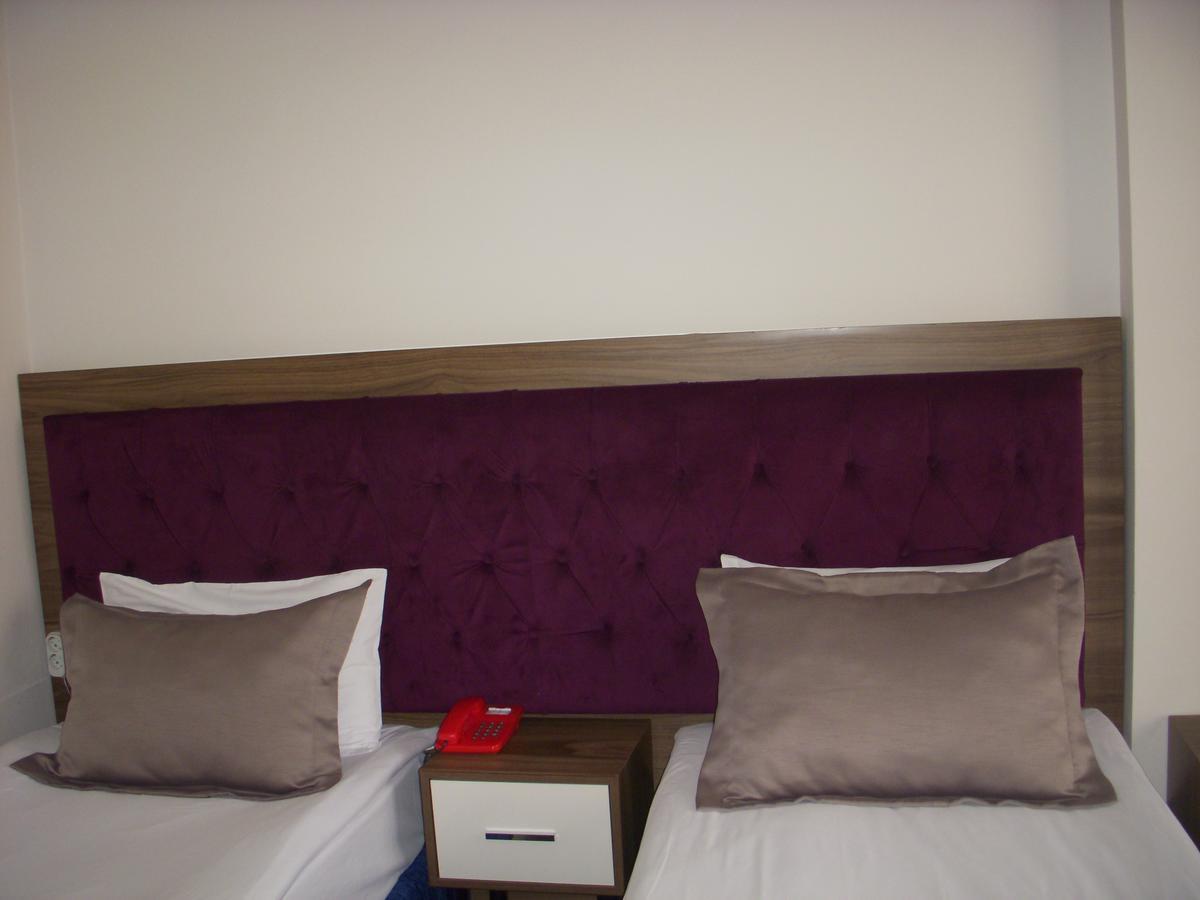Hande Hotel Mustafakemalpasa Bagian luar foto