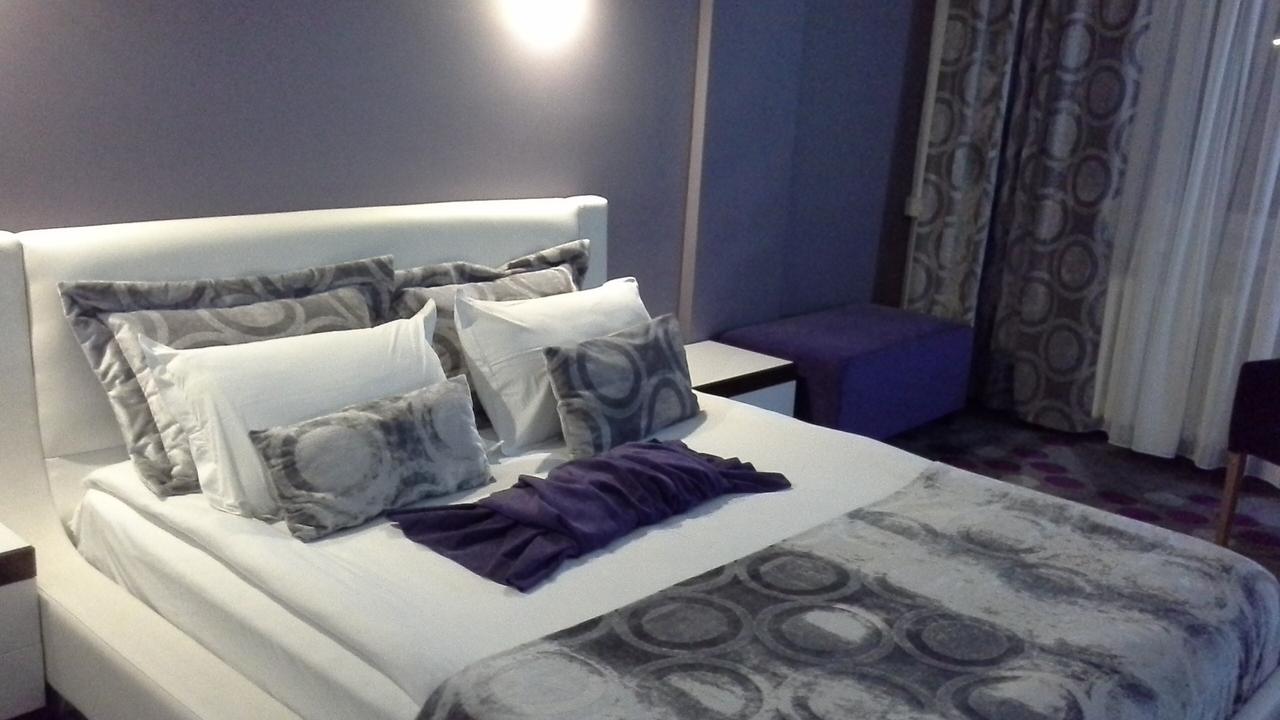 Hande Hotel Mustafakemalpasa Bagian luar foto