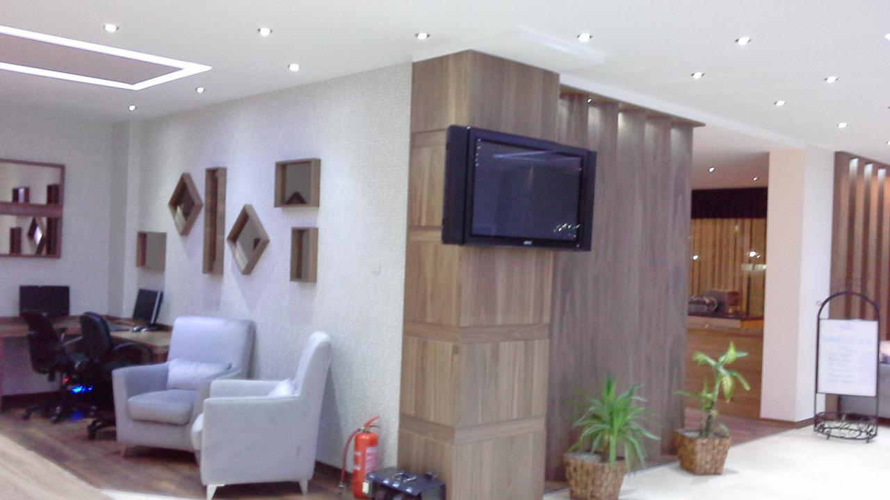 Hande Hotel Mustafakemalpasa Bagian luar foto