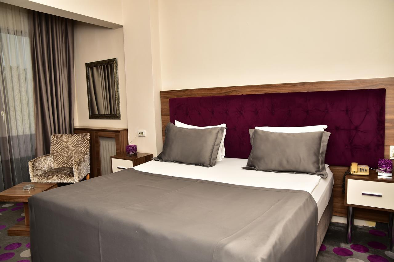 Hande Hotel Mustafakemalpasa Bagian luar foto